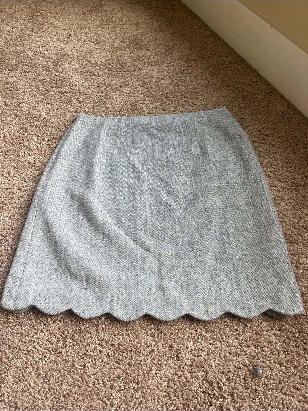 Talbots Gray Scallop Hem Mini Skirt